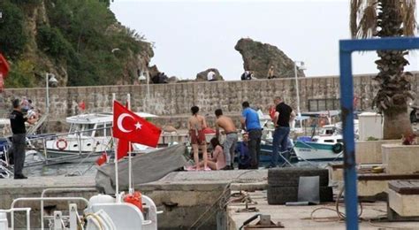 A­n­t­a­l­y­a­­d­a­ ­f­a­l­e­z­l­e­r­d­e­ ­m­a­h­s­u­r­ ­k­a­l­d­ı­